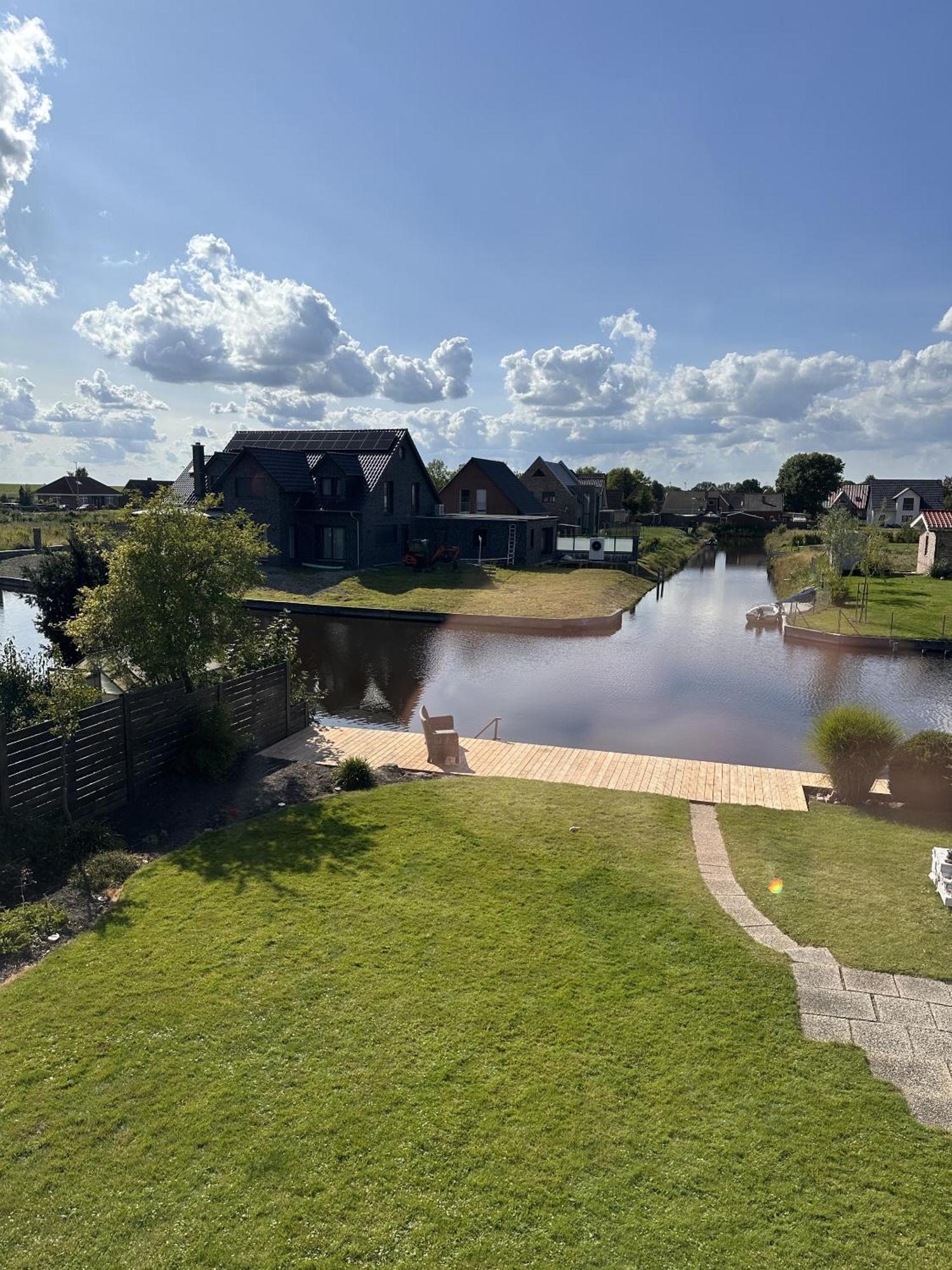 Ferienwohnung Deichblick Emden Exterior foto